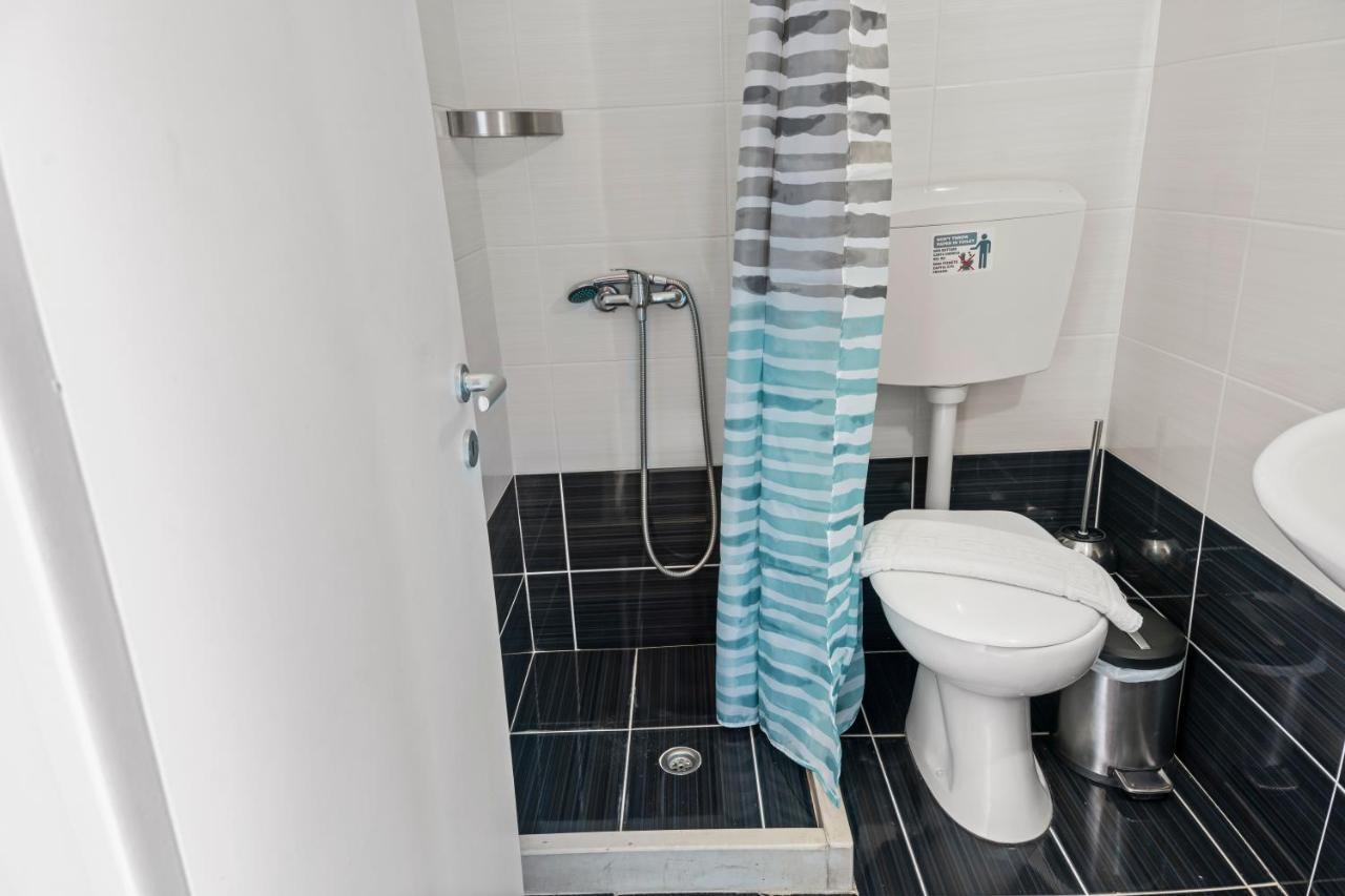 Oceanis Rooms 미크로스 지알로스 외부 사진
